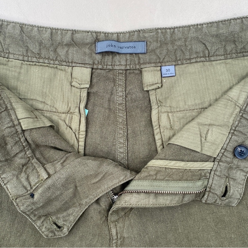John Varvatos Men's Johnny Flat Front Shorts Olive Green Size 30 - Picture 7 of 9
